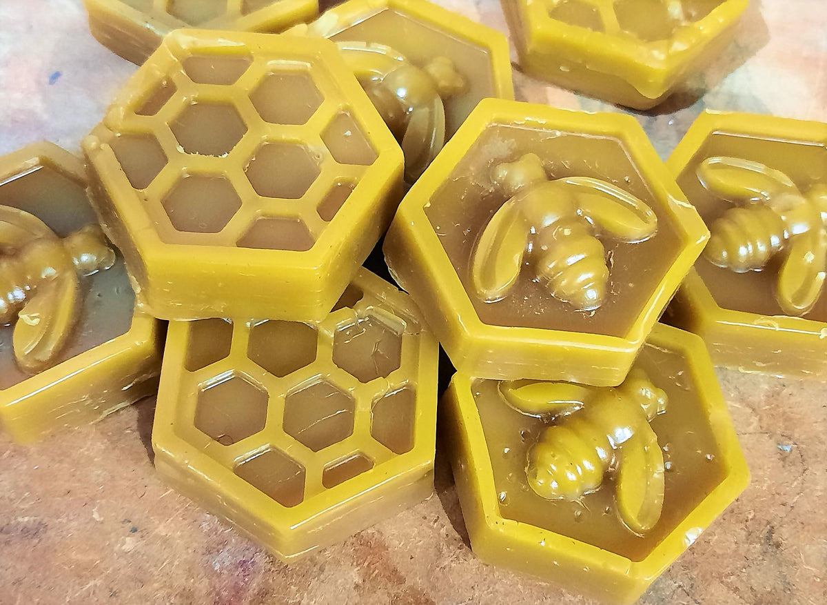 Thread Conditioner Pure Beeswax Half Ounce Block