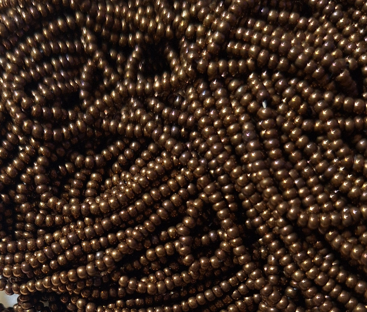 11/0 Copper Metallic Czech Glass Seed Beads 10g Bag