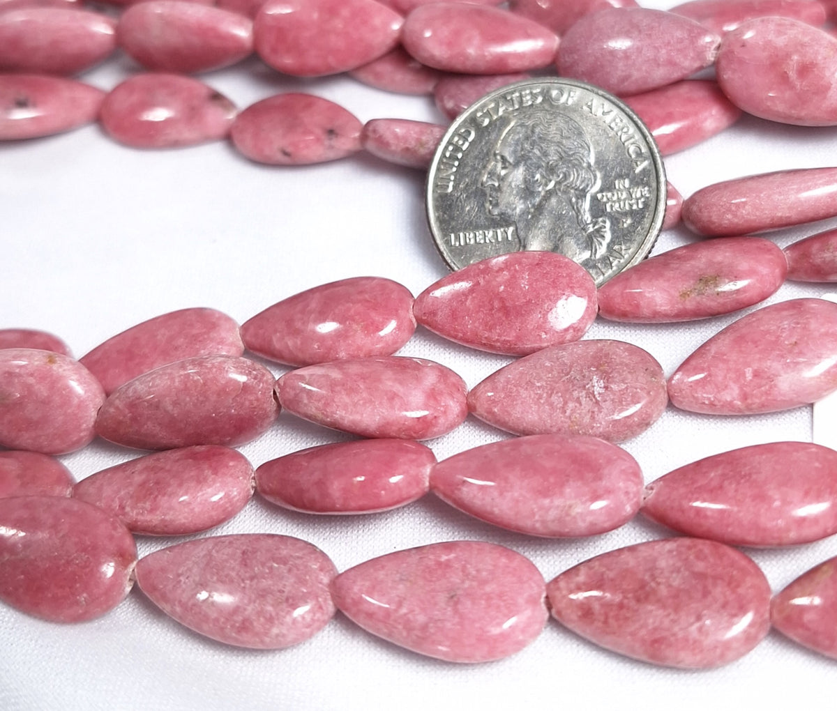 18x10 Rhodonite Puff Teardrop Gemstone Beads 16-Inch Strand