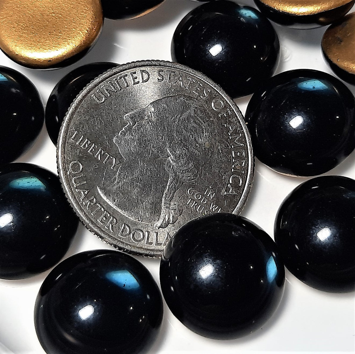 15mm Montana Transparent Round Glass Cabochons 4ct